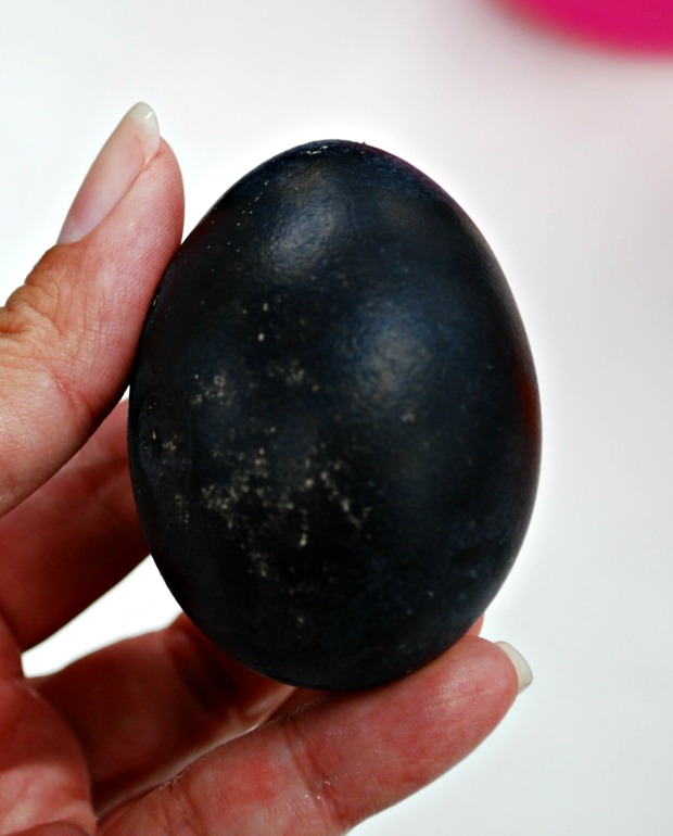 Owakudani black eggs 5