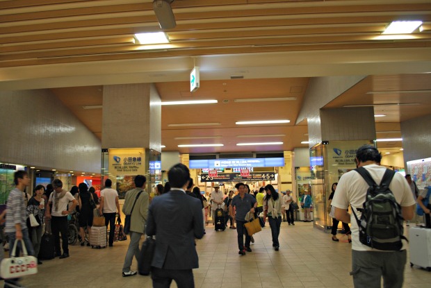 shinjuku station 3